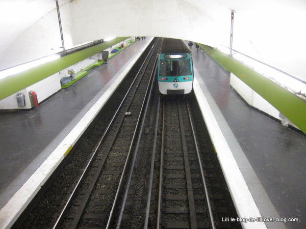 Paris-face-cachee-metro-1.JPG