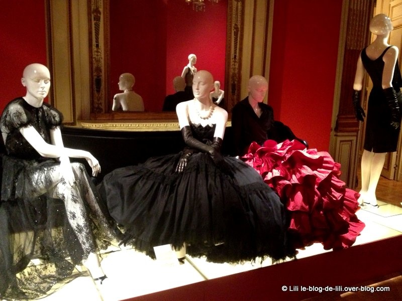 Little black dress : la belle expo du Mona Bismarck American Center