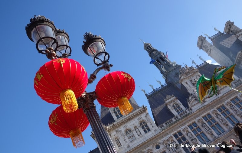 Le nouvel an chinois 2014 à Paris : le défilé au départ de l'hôtel de ville