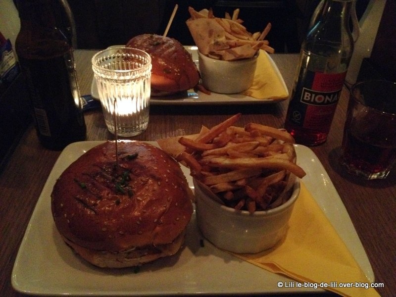 Mamie burger : un restau parisien aux petits oignons