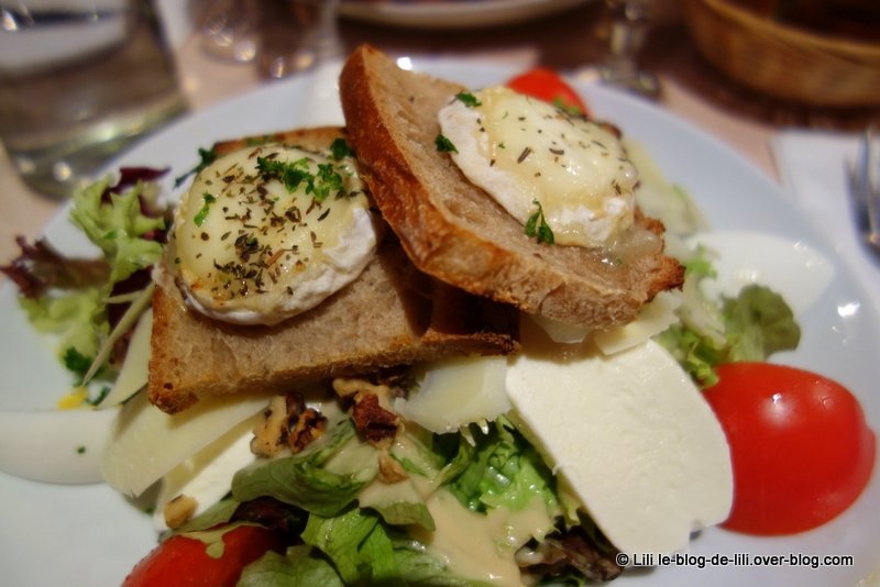 Où manger une salade à Paris : Tavern' café