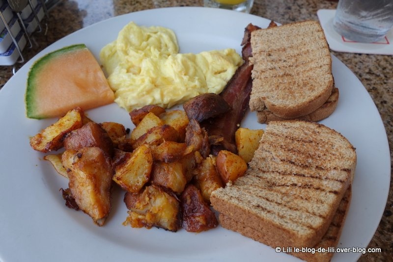 Une matinée à Fort Lauderdale : breakfast au Village Grille et promenade sur le ponton