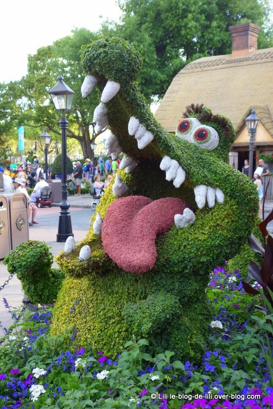 Peter Pan, le capitaine Crochet, Mary Poppins, Winnie et ses amis en version fleurs et jardin !