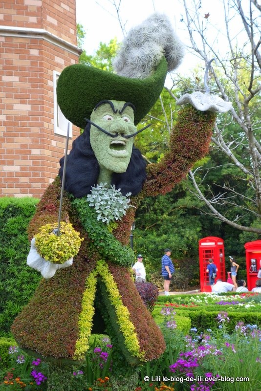 Peter Pan, le capitaine Crochet, Mary Poppins, Winnie et ses amis en version fleurs et jardin !