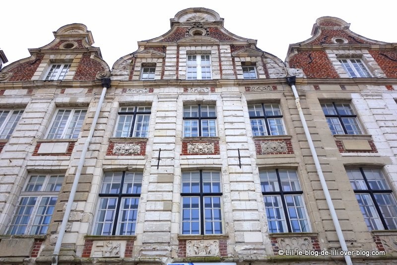 Le centre d'Arras : l'hôtel de ville et son beffroi, la place des Héros et la Grand place