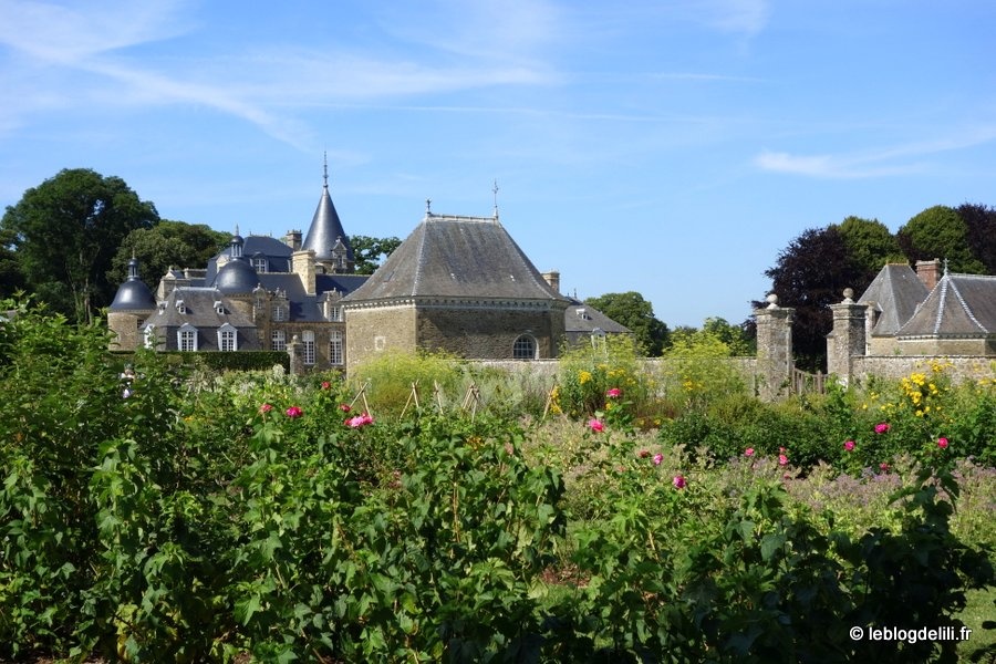 Une journée au domaine breton de La Bourbansais : du zoo au château