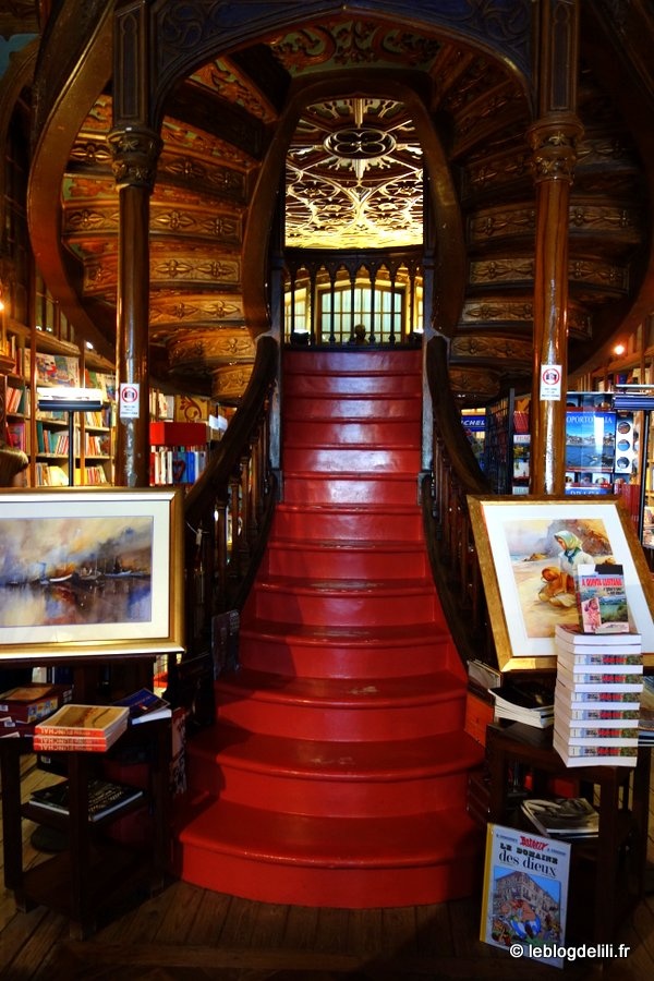La librairie Lello &amp; Irmão : un peu d'Harry Potter à Porto