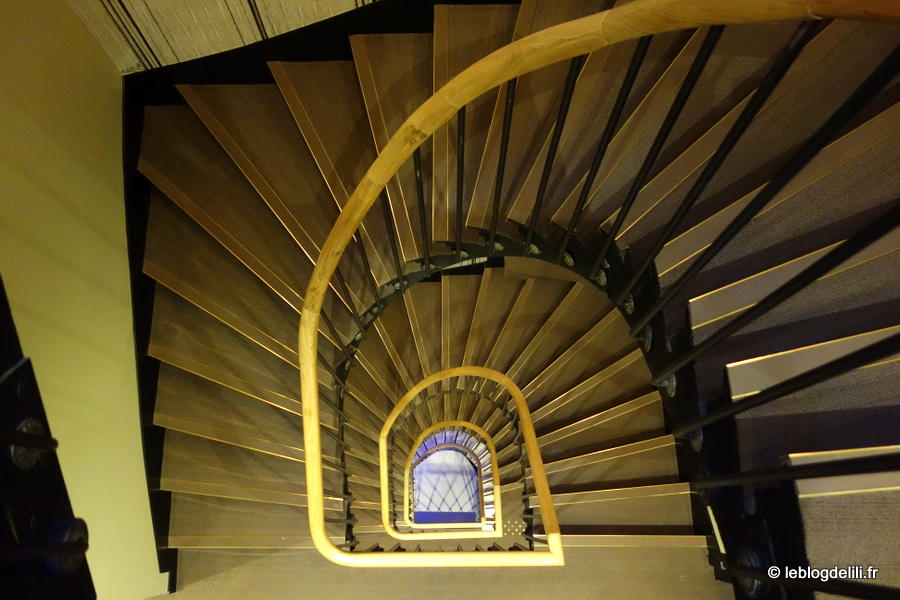 Les escaliers de l'hôtel de Nemours à Rennes