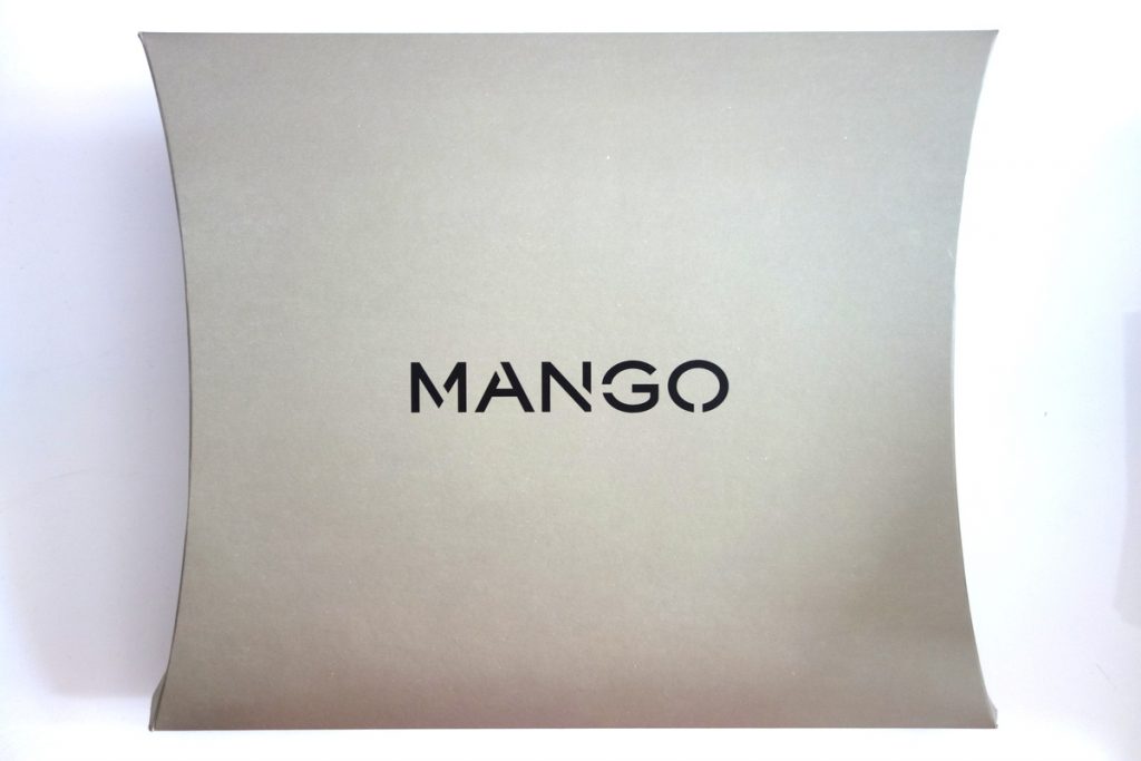 Cadeau de Mango à une ambassadrice Vélizy 2 : une pochette