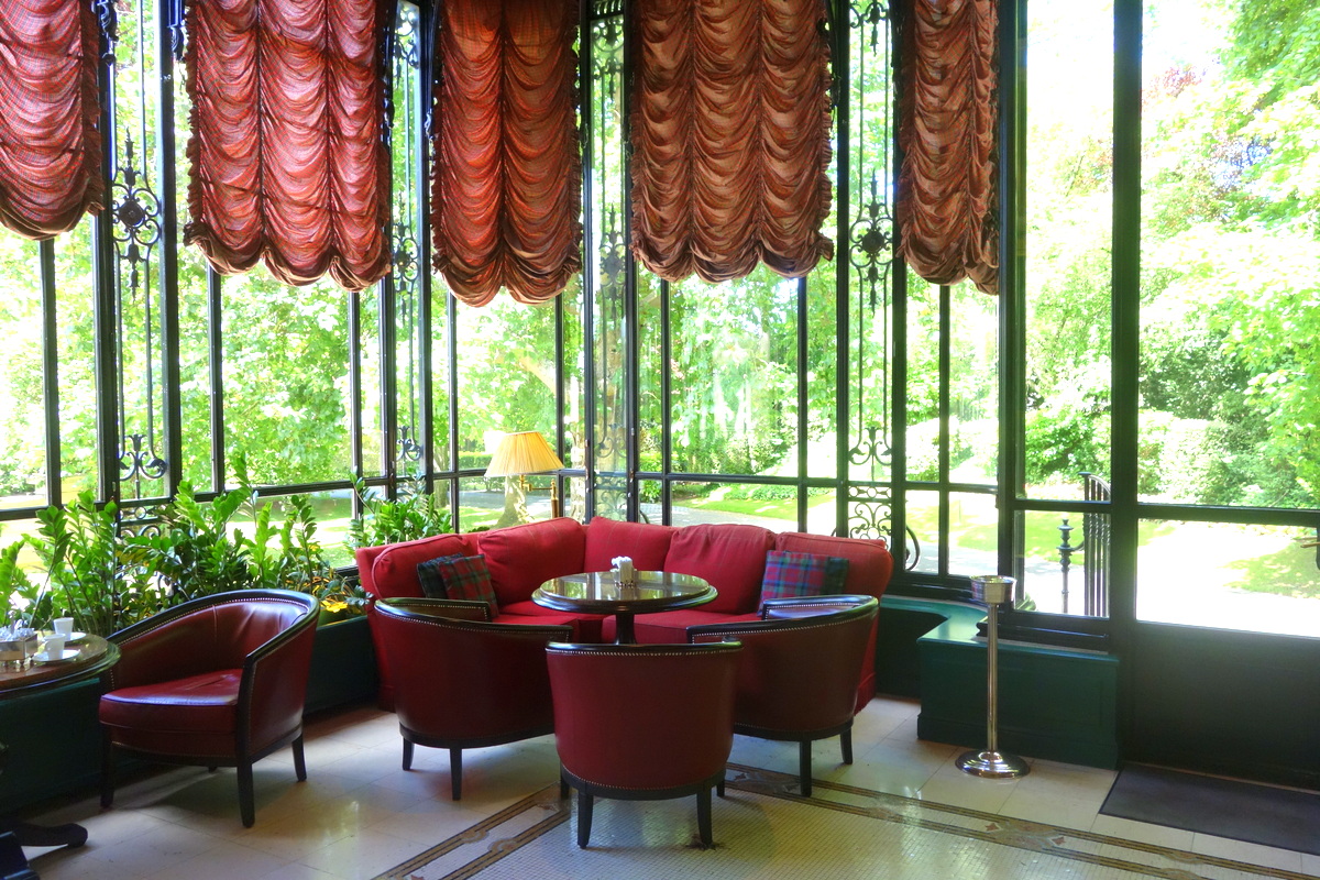 Les Crayères, hôtel 5 étoiles à Reims - Tea time à la Rotonde