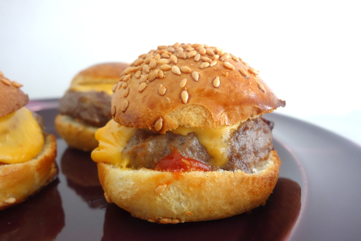 Mini-cheeseburgers Paso traiteur - Blog food 