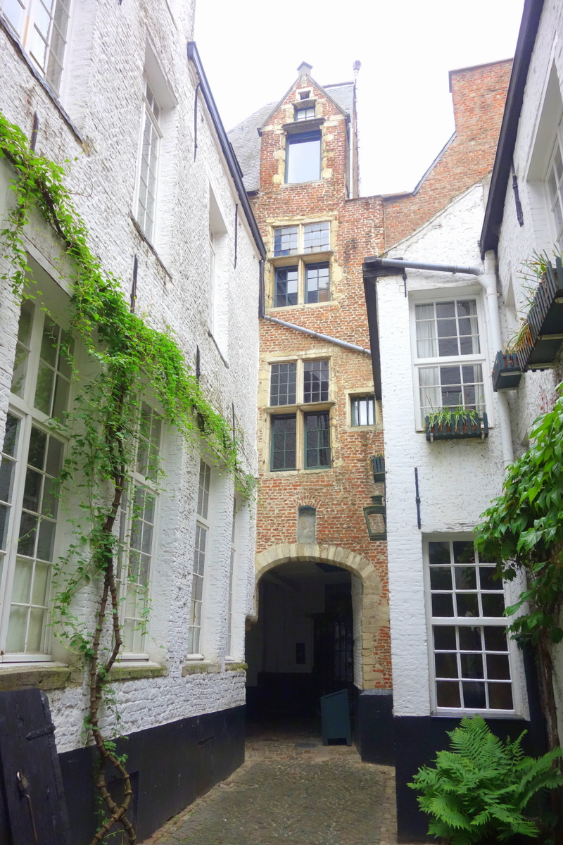 Vlaeykensgang, une ancienne ruelle à découvrir à Anvers