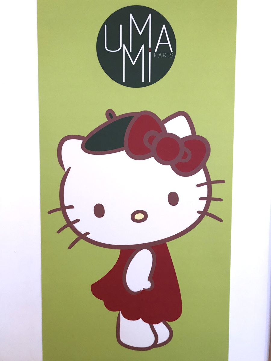 Hello Kitty à l'Umami Matcha Café avec Pôdevache
