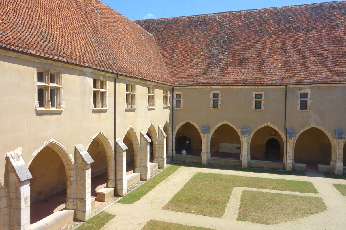 Monastère de Brou - Les trois cloîtres