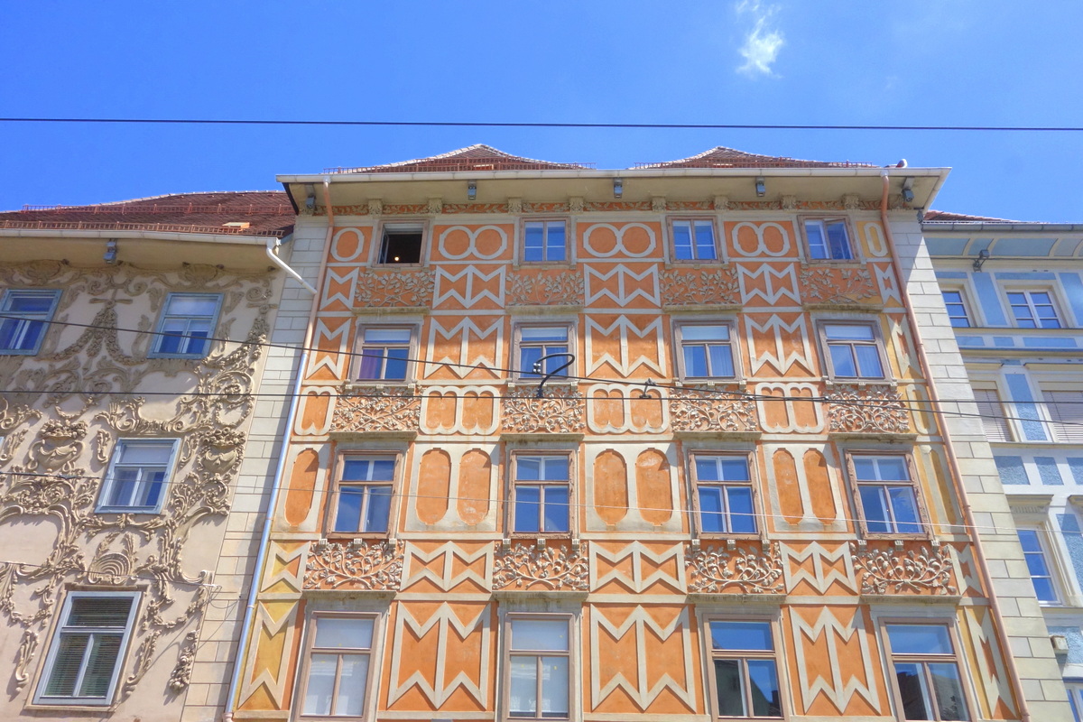 Voyage en Autriche - Graz - Façades d'immeuble typiques