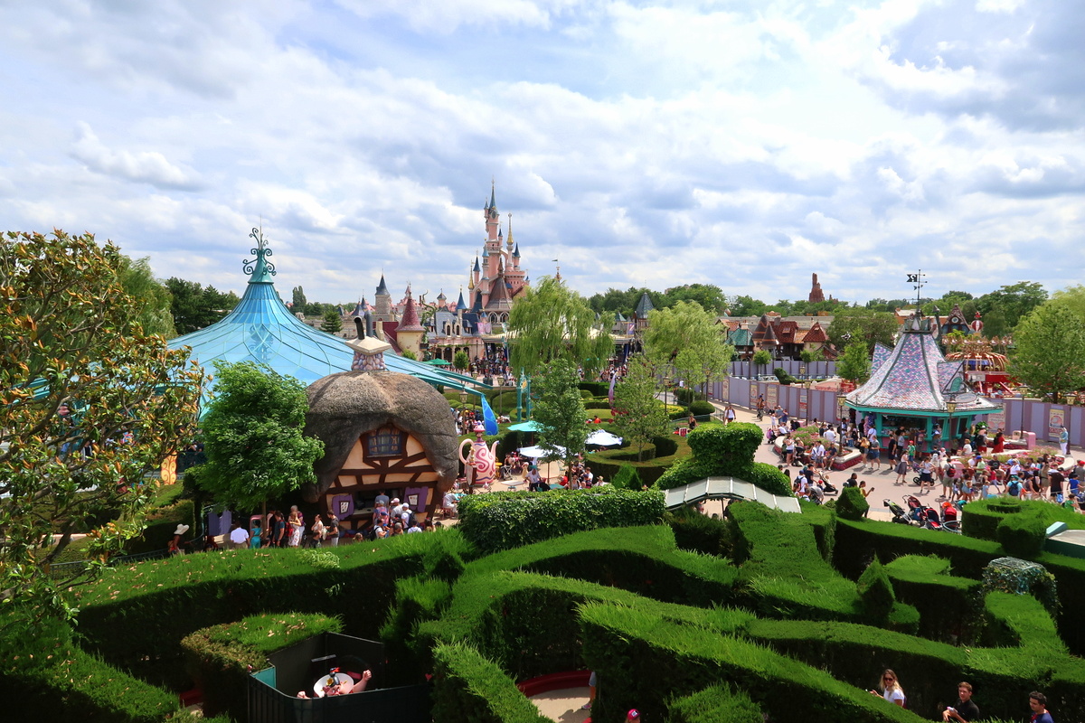 Disneyland Paris - Alice au pays des merveilles